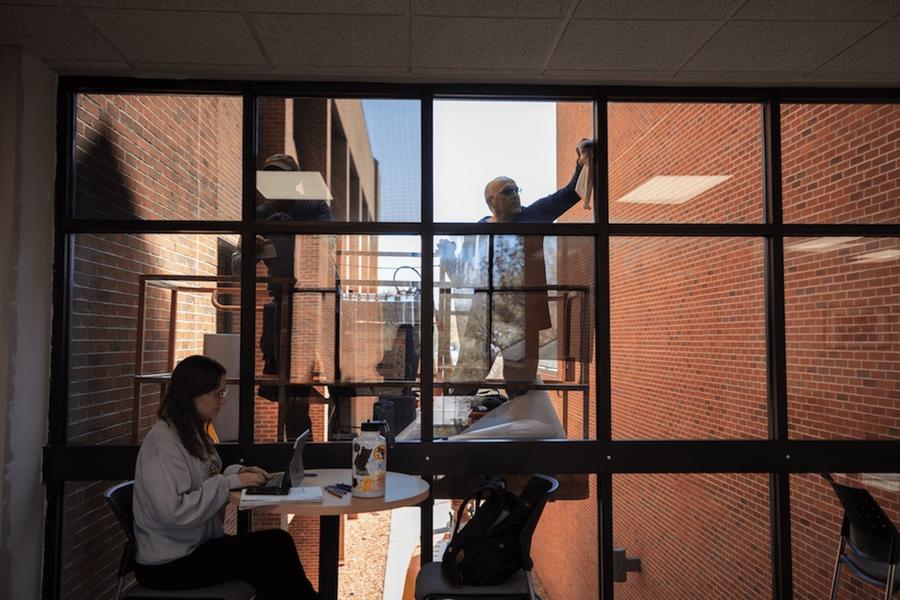 Austin Peay installs window treatment to reduce bird collisions at Sundquist Science Center
